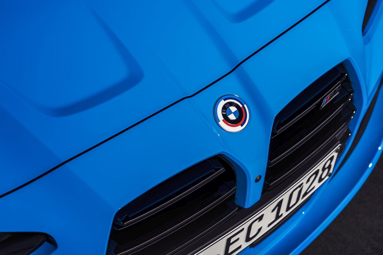 BMW M Historic logo 32 830x553
