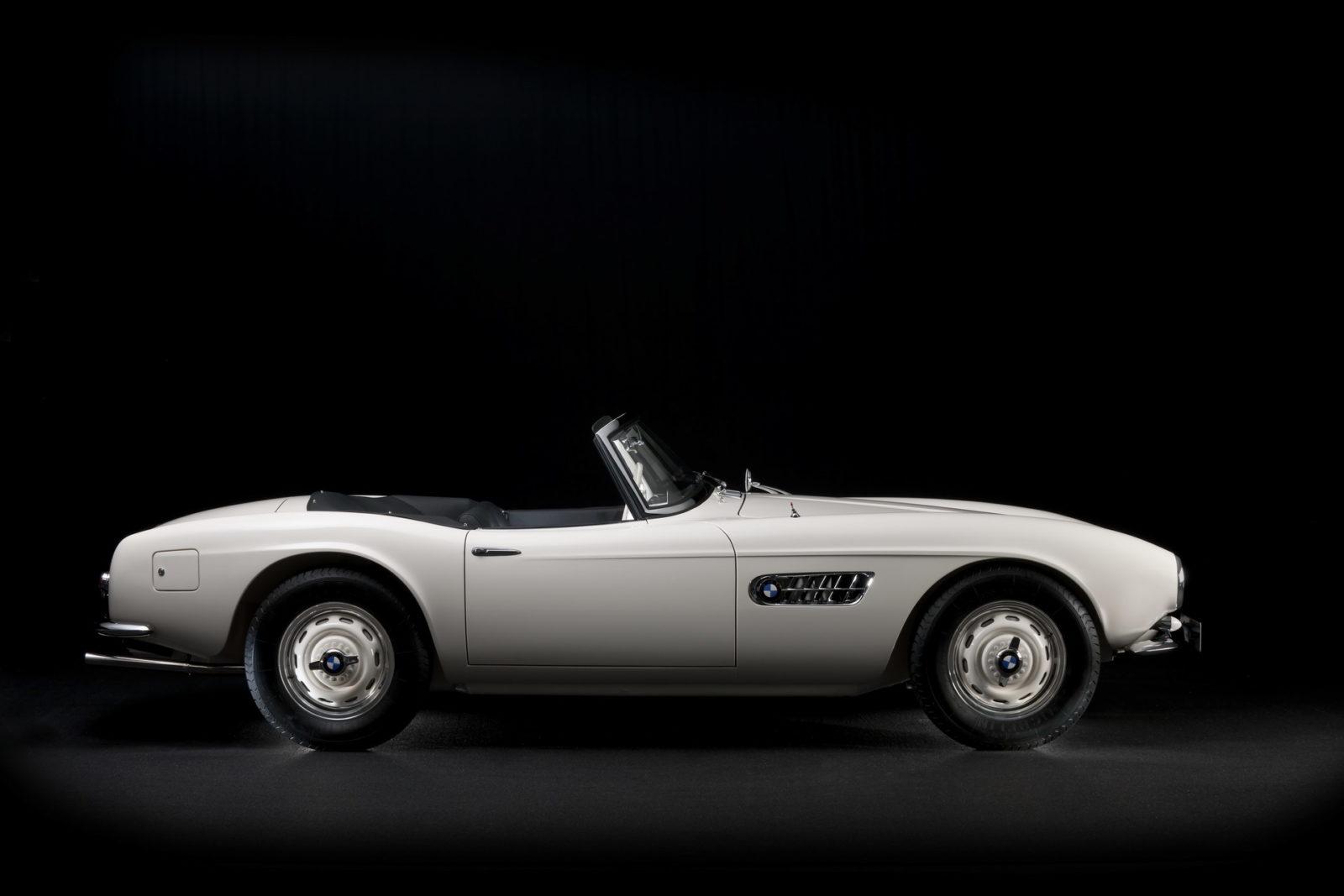 The restoration process of the BMW 507 of Elvis Presley 32 830x553